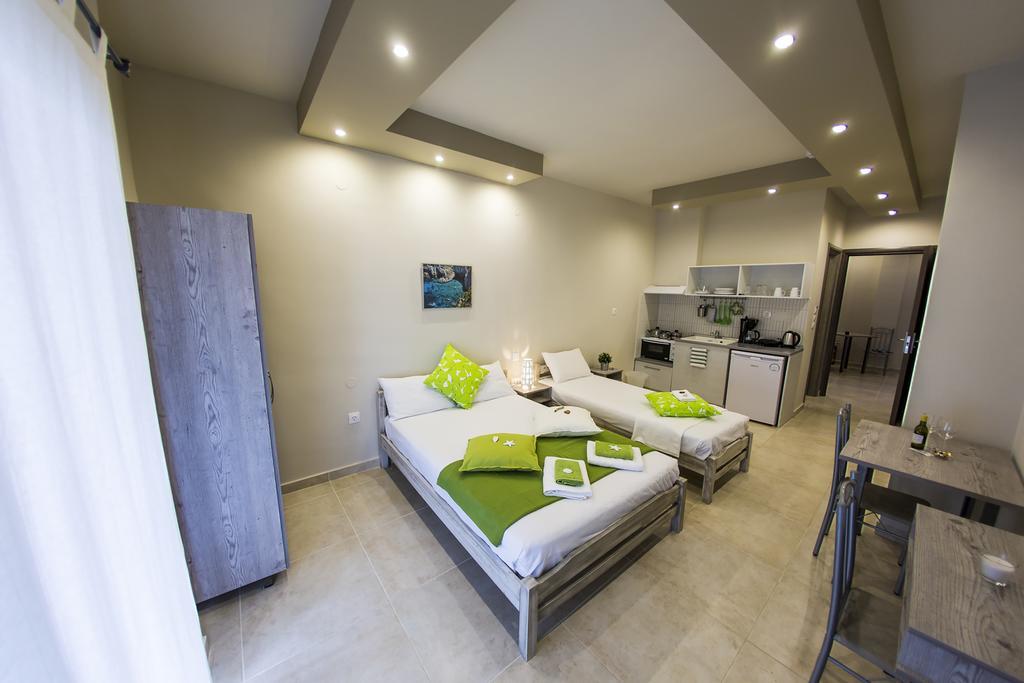 Zonita Guest House Nea Plagia Exterior photo